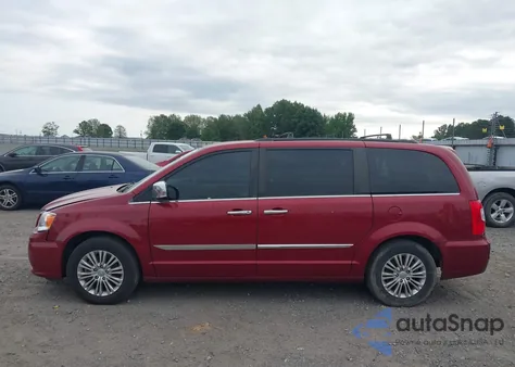 2015 Chrysler Town & Country Touring-L from USA, damaged, VIN 2C4RC1CG6FR628995